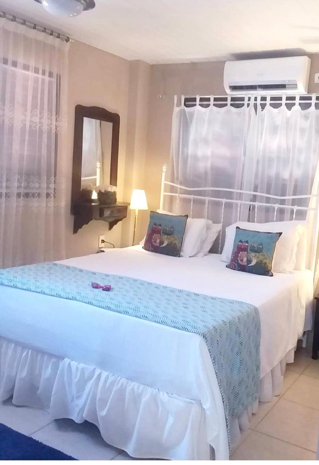 Suites Bouganville ปอร์โต จิ กาลินญาส ภายนอก รูปภาพ